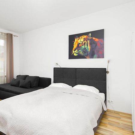 וינה Apartment Huglgasse מראה חיצוני תמונה