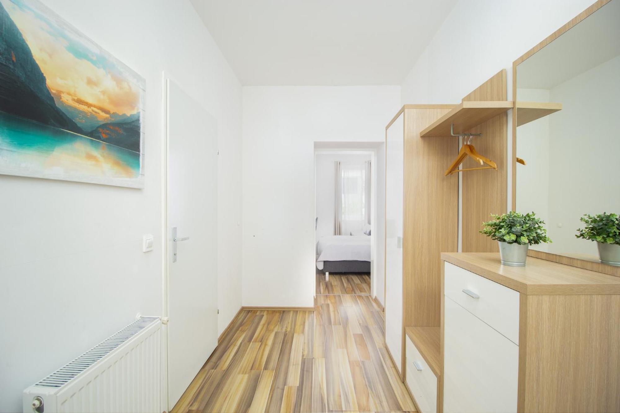 וינה Apartment Huglgasse מראה חיצוני תמונה