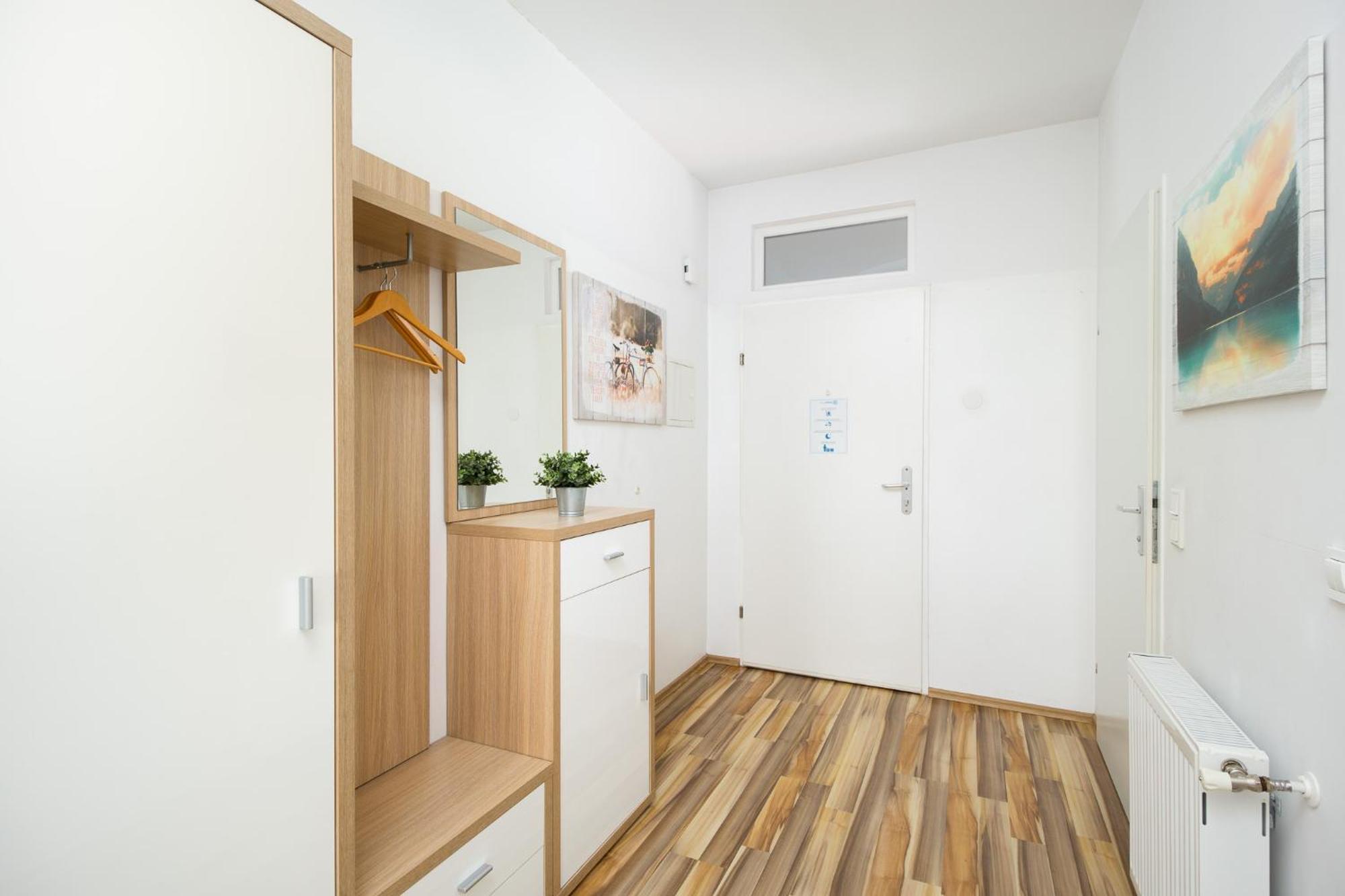 וינה Apartment Huglgasse מראה חיצוני תמונה