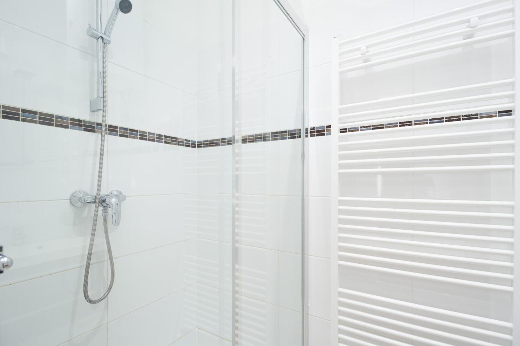 וינה Apartment Huglgasse מראה חיצוני תמונה