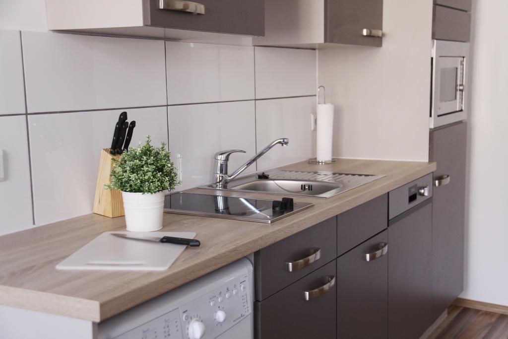 וינה Apartment Huglgasse מראה חיצוני תמונה