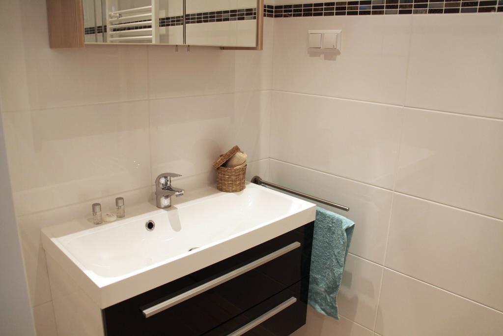 וינה Apartment Huglgasse מראה חיצוני תמונה